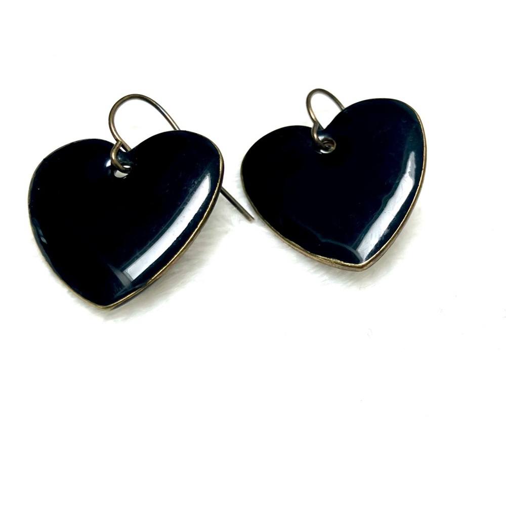 Chic Glossy Enamel Black Heart Earrings